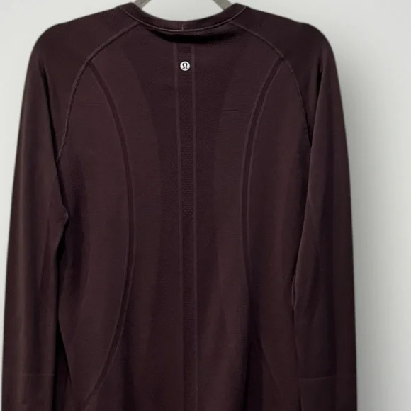 Lululemon Swiftly Tech Long Sleeve Crew - Picture 6 of 10